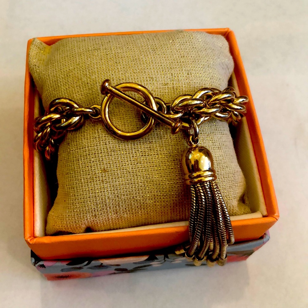 Gold link tassel necklace